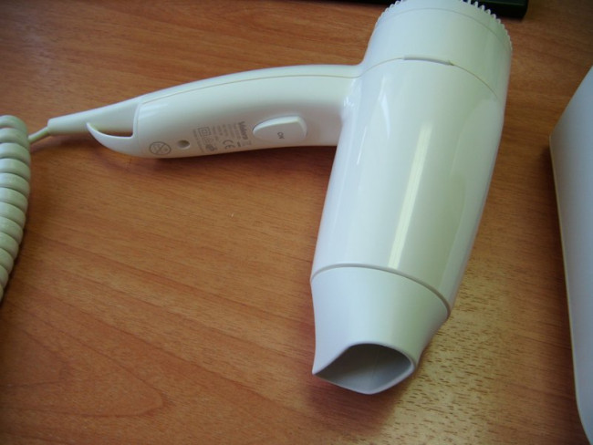 Фен гостиничный Valera Premium Smart 1600 Shaver, белый, Арт.533.05/032.04L
