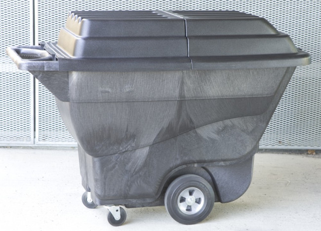 Крышка для опрокидываемых тачек Rubbermaid, чёрная, Арт.FG9T2300BLA Крышка для опрокидываемых тачек Rubbermaid, чёрная, Арт.FG9T2300BLA