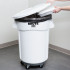 Контейнер круглый Rubbermaid BRUTE 121.1 литр, белый, Арт.FG263200WHT Контейнер круглый Rubbermaid BRUTE 121.1 литр, белый, Арт.FG263200WHT