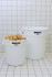 Контейнер круглый Rubbermaid BRUTE 37.9 литров, белый, Арт.FG261000WHT Контейнер круглый Rubbermaid BRUTE 37.9 литров, белый, Арт.FG261000WHT