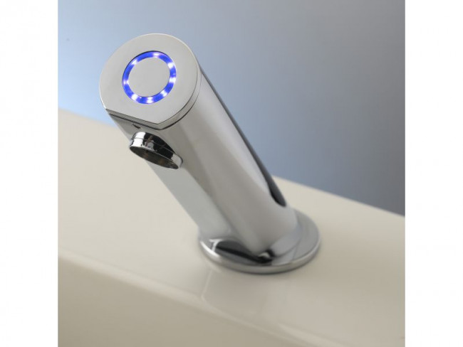 Stern-Touch-BR-1.jpg Stern-Touch-BR-1.jpg