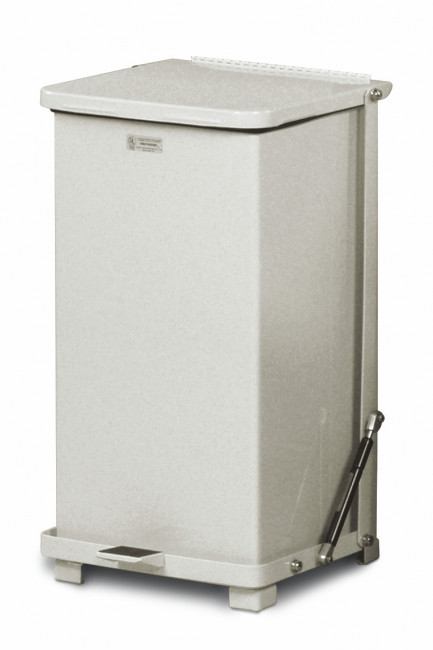 Контейнер с педалью Rubbermaid Defender 90 литров, белый, Арт.FGST24EPLWH Контейнер с педалью Rubbermaid Defender 90 литров, белый, Арт.FGST24EPLWH